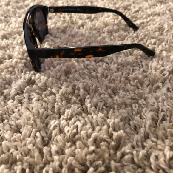 Sunglasses - Picture 3 of 3